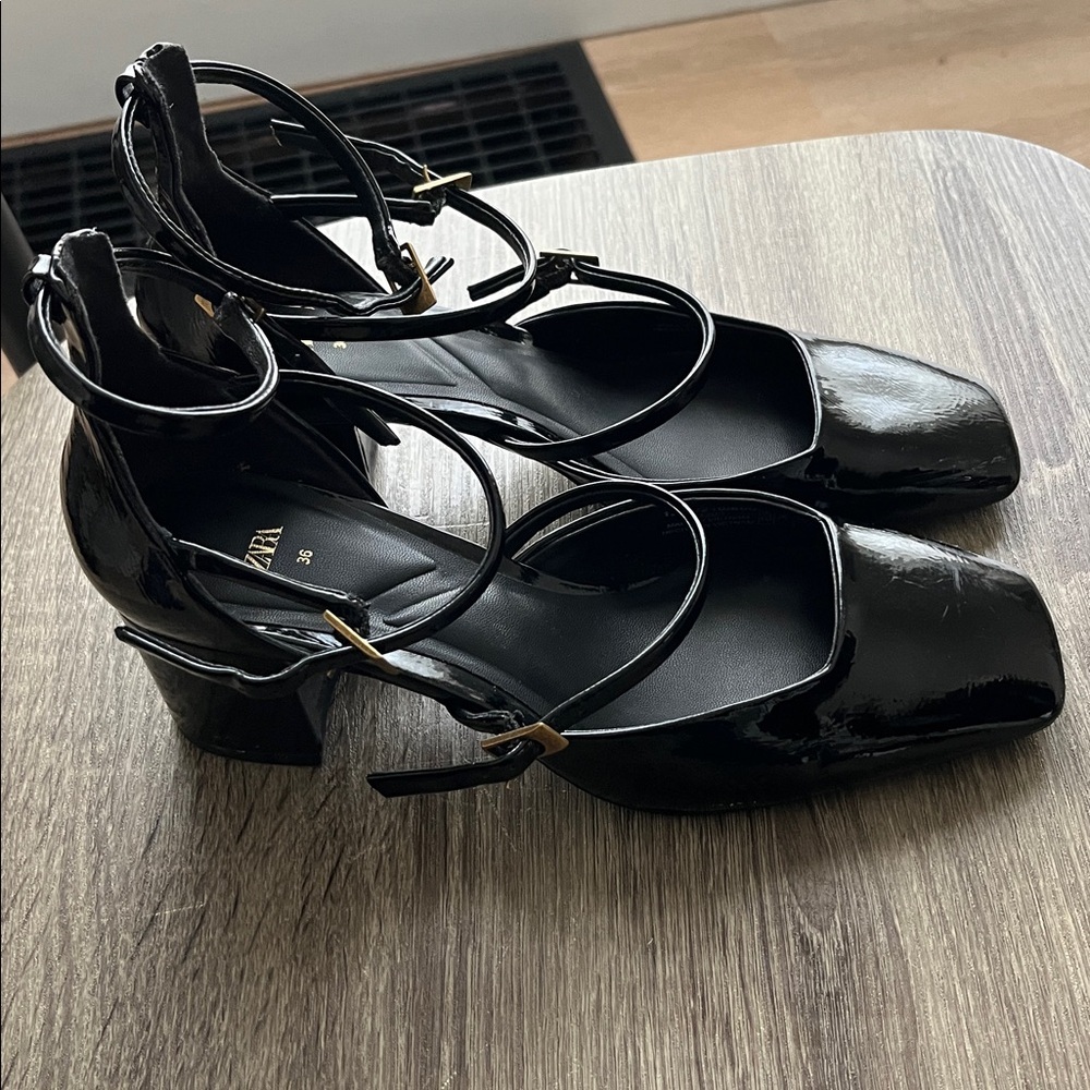Zara Glossy Black Patent Strappy Heels — Square Toe, Ankle Tie, Size 6 - Picture 2 of 6
